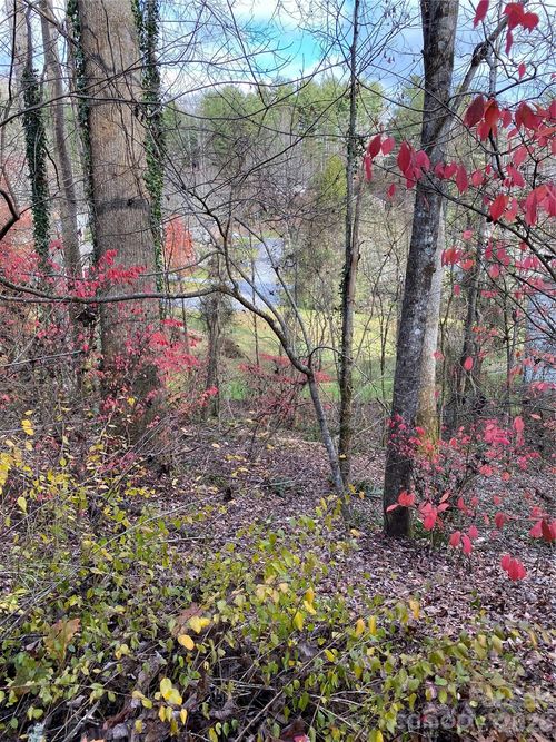 000 Waterford Dr, Brevard, NC, 28712 | Card Image