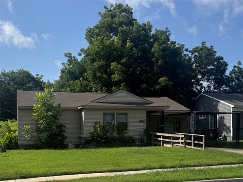 1601 Connally Ter, Arlington, TX, 76010-4517 | Card Image