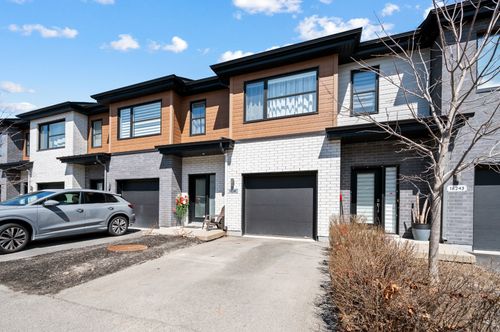 18241Z Rue De Chenonceau, Mirabel, QC, J7J0S3 | Card Image