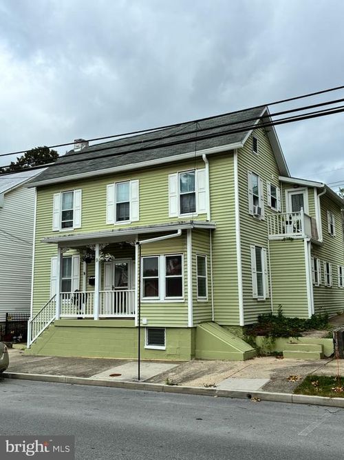 2-9 S Artizan St, WILLIAMSPORT, MD, 21795-1501 | Card Image