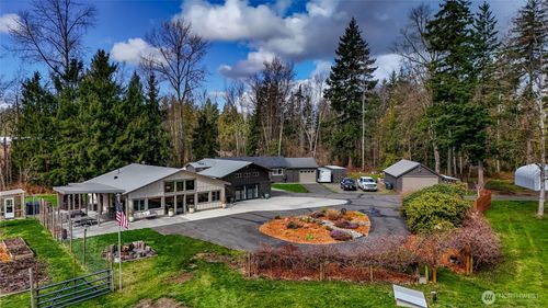 7429 Meadowmist Ln, Ferndale, WA, 98248-9795 | Card Image