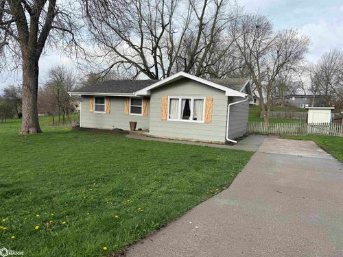 520 S Temple St, Osceola, IA, 50213-1517 | Card Image