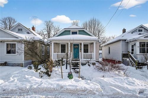 16 Louisa Street, St Catharines, ON, L2R2J6 | Card Image