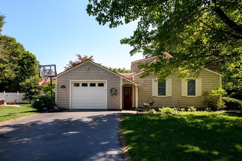 17 Bonnie View Dr, West Boylston, MA, 01583-2454 | Card Image