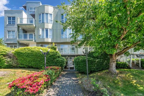217-7700 St Albans Rd, Richmond, BC, V6Y3Y4 | Card Image