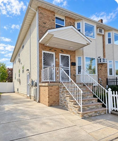 10712 178th Street, New York, NY, 11433 | Card Image