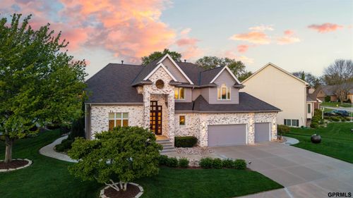 5911 S 119th Plz, Omaha, NE, 68137-3517 | Card Image