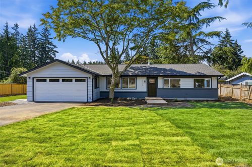 23324 97th Ave W, Edmonds, WA, 98020-5012 | Card Image