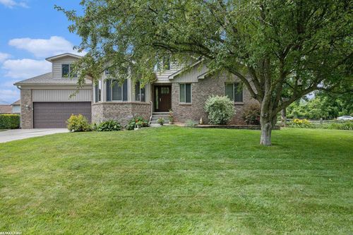 38575 Mallast St, Harrison Township, MI, 48045-2730 | Card Image