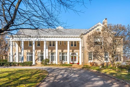 31 Minnekahda Pl, Chattanooga, TN, 37405-1515 | Card Image