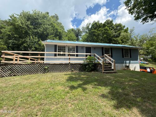 291 Barrett Ln, Church Hill, TN, 37642-4272 | Card Image