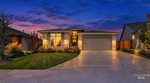 11261 S Yeoman Pl, Kuna, ID, 83634-1007 | Card Image
