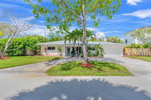 0-2601 Ne 27th Way, Fort Lauderdale, FL, 33306-1723 | Card Image