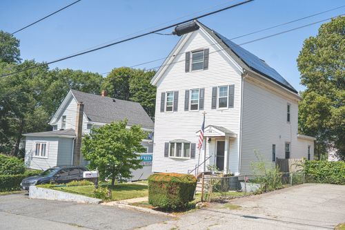 30 Western Ave, Saugus, MA, 01906 | Card Image