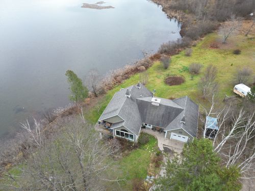 {{alt}} | Card Image