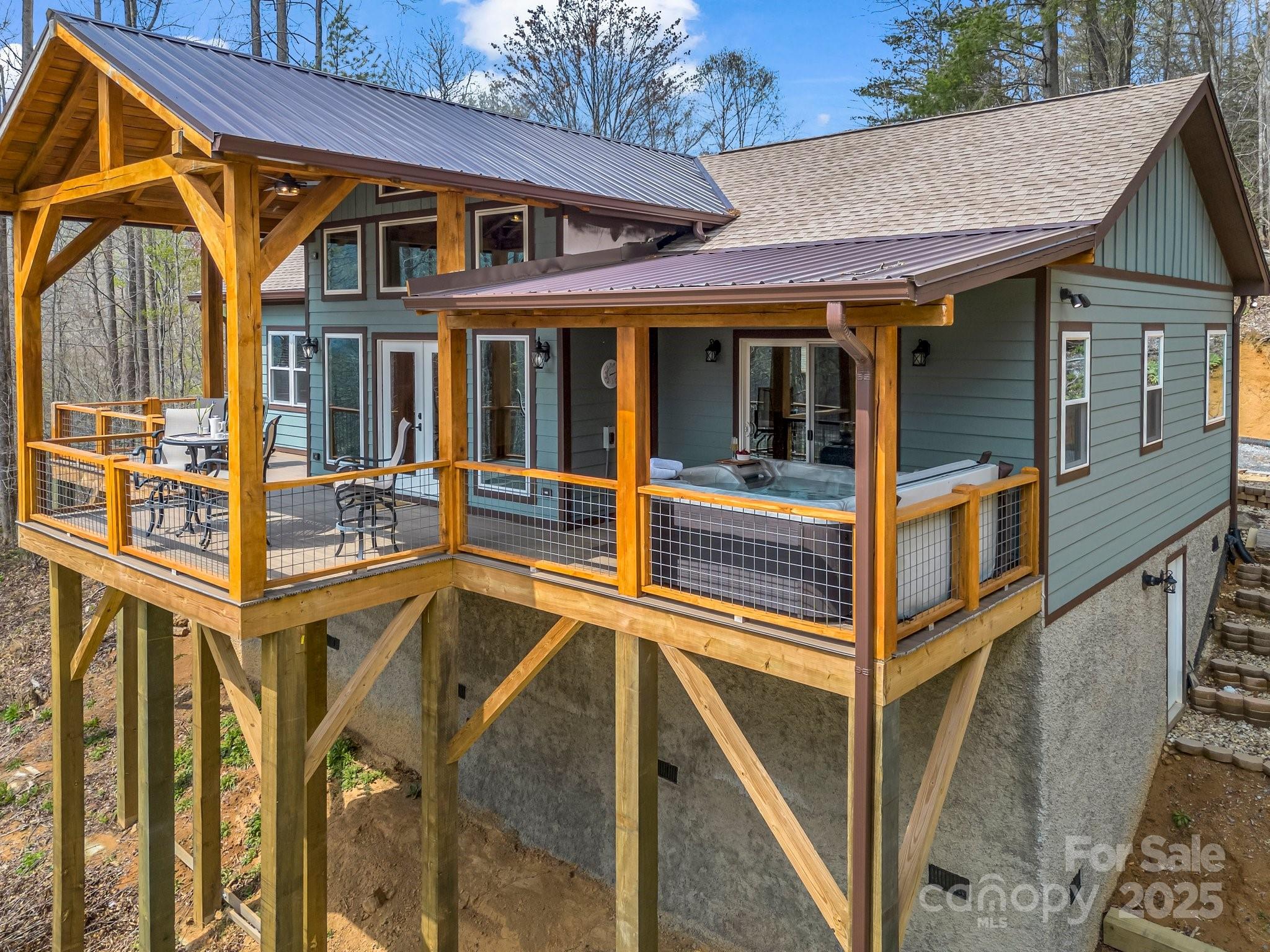 Residential in Hendersonville