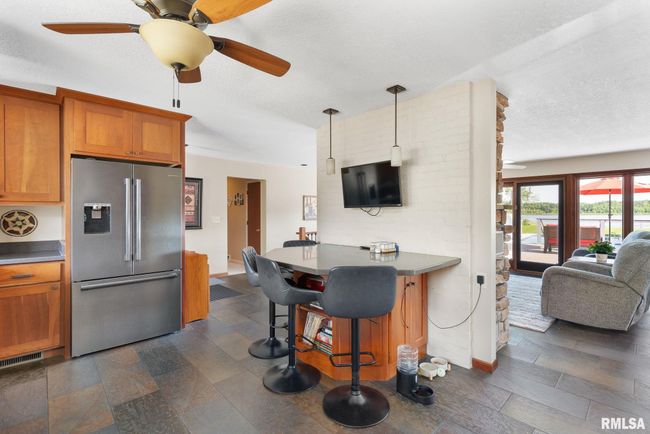 1419 3 Rd St, House other with 3 bedrooms, 4 bathrooms and null parking in Camanche IA | Image 11
