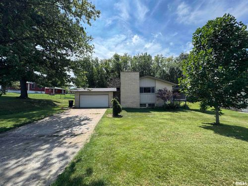 40 W Lakeland Park Dr, Canton, IL, 61520-9200 | Card Image