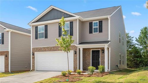 626 Beechwood Cir, Thomasville, NC, 27360-3377 | Card Image