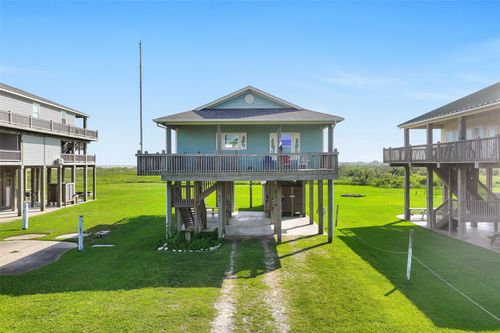 839 S Monkhouse Dr, Crystal Beach, TX, 77650 | Card Image