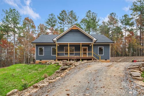 195 Grandview Peaks Dr, Nebo, NC, 28761 | Card Image