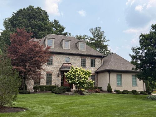 4080 Patricia Dr, Upper Arlington, OH, 43220-4919 | Card Image
