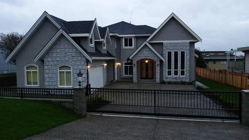 {{alt}} | Card Image