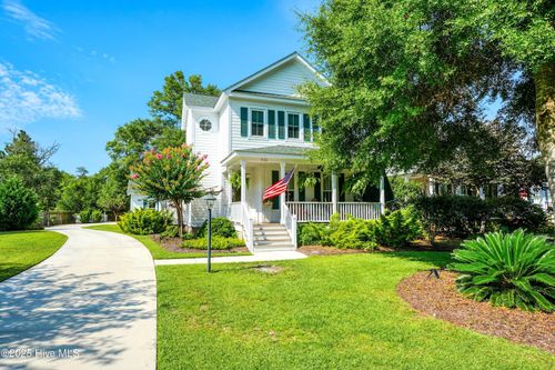 5122 Fernwood Dr, Southport, NC, 28461-3137 | Card Image