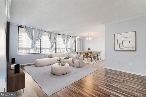 1617s-3705 S George Mason Dr, FALLS CHURCH, VA, 22041 | Card Image