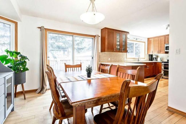 3023 Beil Avenue Nw, Home with 5 bedrooms, 2 bathrooms and 4 parking in Calgary AB | Image 9