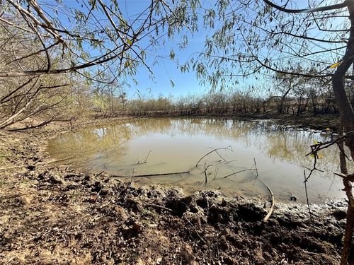 685 Fox Lane, Lockhart, TX, 78644 | Card Image