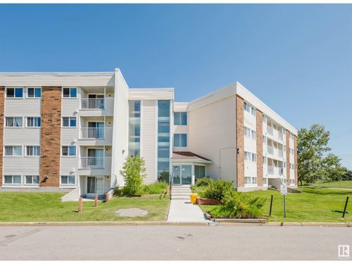 77-11265 31 Ave Nw, Edmonton, AB, T6J3V7 | Card Image