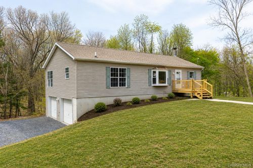 83 Weaver Rd, Elizaville, NY, 12523-1360 | Card Image