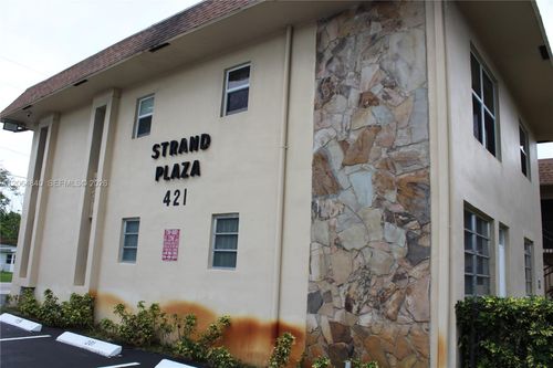 112-421 Ne 1st St, Hallandale Beach, FL, 33009-4305 | Card Image