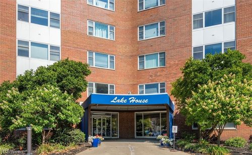 1012-11850 Edgewater Drive, Lakewood, OH, 44107 | Card Image