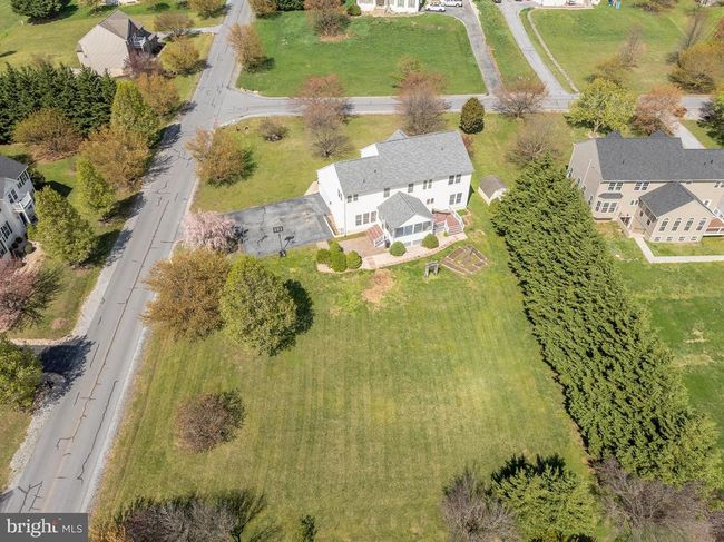 562 Holden Dr, House other with 4 bedrooms, 3 bathrooms and null parking in MARTINSBURG WV | Image 91