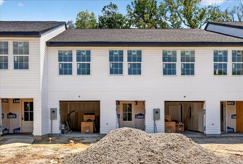 2457 Raymond Ave, North Charleston, SC, 29406-4569 | Card Image