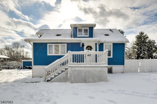 4 Leslie Rd, Randolph, NJ, 07869-3601 | Card Image