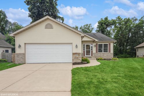 2659 Clarendon Ct, Valparaiso, IN, 46385-7349 | Card Image