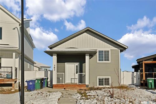 363 Mcarthur Cres, Saskatoon, SK, S7L6X2 | Card Image