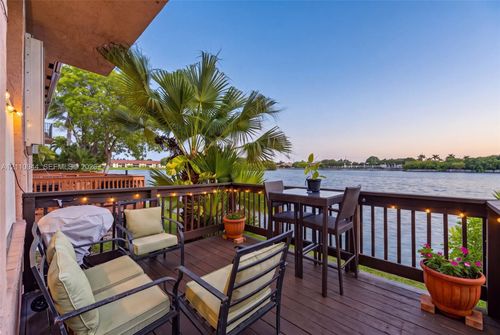 5-3271 Nw 44th St, Fort Lauderdale, FL, 33309-4288 | Card Image