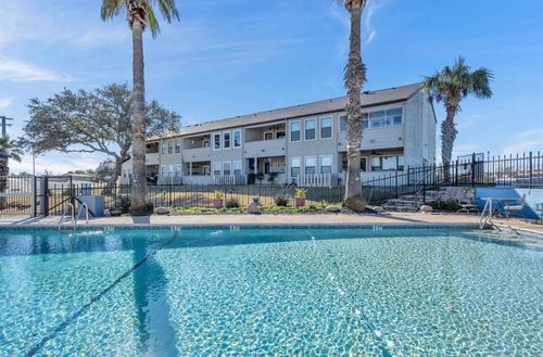 604 Highcrest Dr, Granite Shoals, TX, 78654-2795 | Card Image