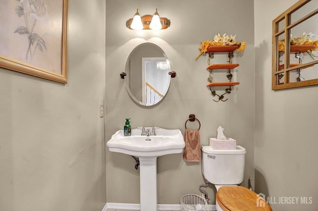 97 Laurel Ave, House other with 4 bedrooms, 3 bathrooms and null parking in Hazlet Township NJ | Image 16