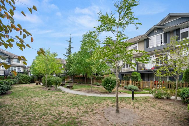 11 - 6956 193 Street, Townhouse with 3 bedrooms, 2 bathrooms and 2 parking in Surrey BC | Image 36