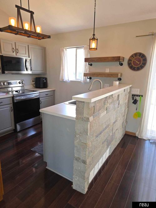 17718 Olive St, Omaha, NE, 68136-2045 | Card Image