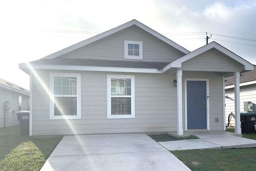 7902 Serro Medina, San Antonio, TX, 78252-1763 | Card Image