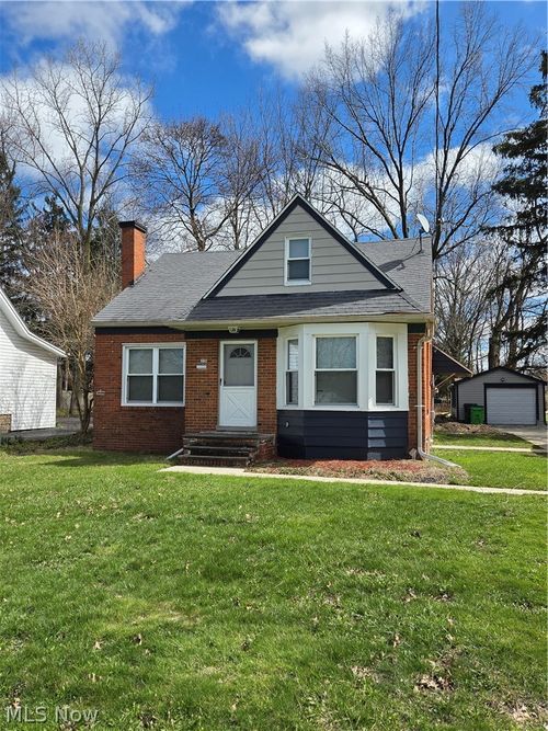 1275 S Green Rd, South Euclid, OH, 44121-3942 | Card Image