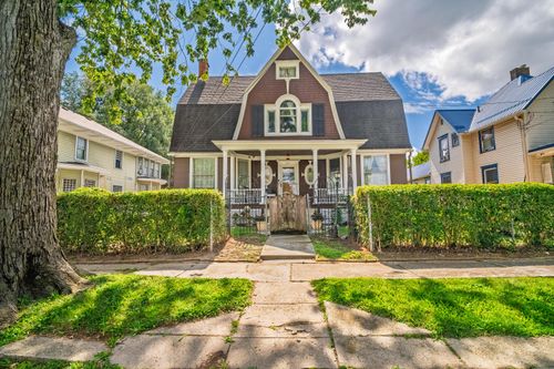 211 Saint James St, Marion, OH, 43302-5134 | Card Image