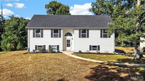 825 Highway Ww, Foristell, MO, 63348-2803 | Card Image