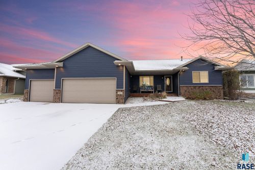 7417 Snapdragon St, Sioux Falls, SD, 57106 | Card Image